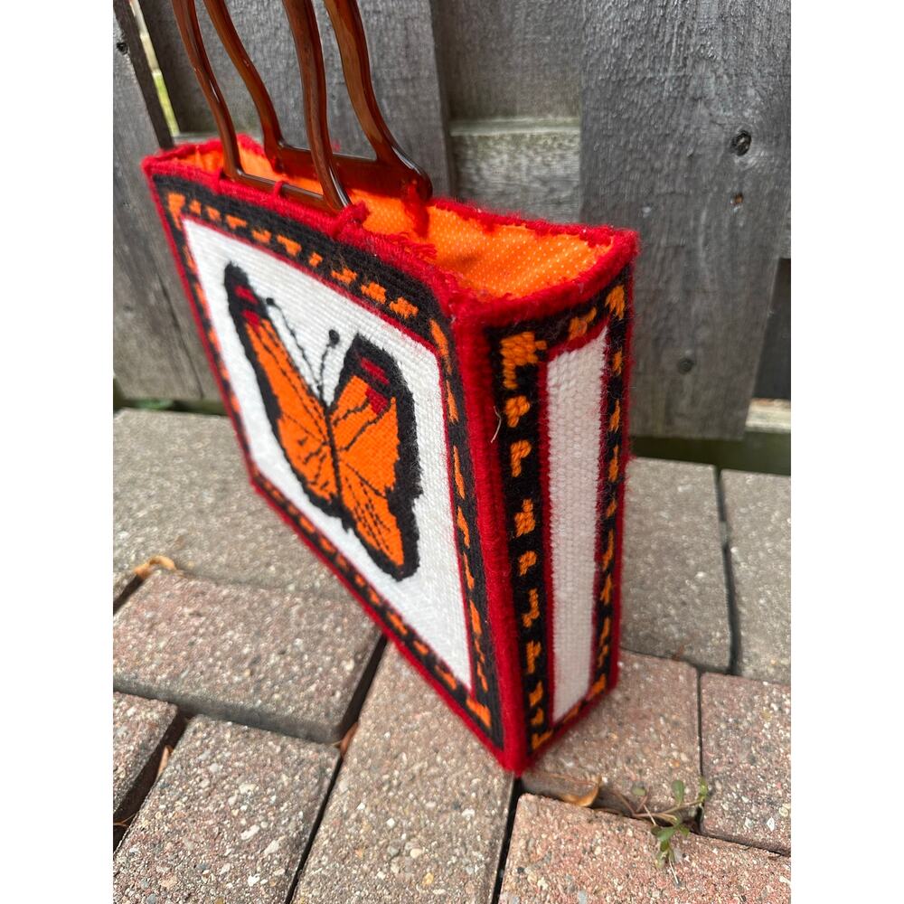 Vintage 1970s Needlepoint Butterfly Motif Handbag Lucite Handles - Picture 2 of 5